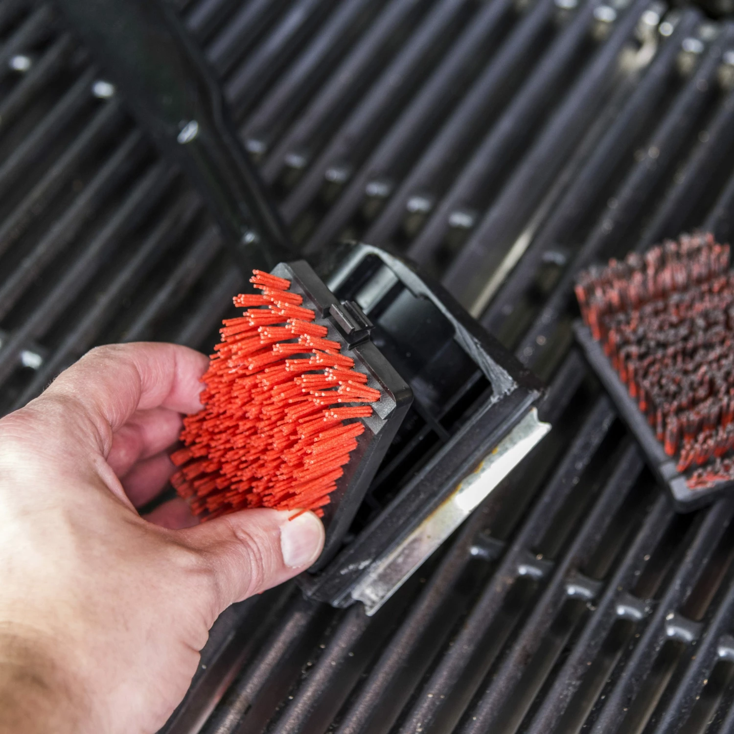 Wholesale ✨ Char-Broil Grilling Tools & Accessories Safer Nylon Plastic 18.75-in Grill Brush 🔔 5 Wholesale ✨ Char-Broil Grilling Tools & Accessories Safer Nylon Plastic 18.75-in Grill Brush 🔔 - Image 5